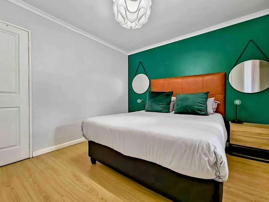 Self Check In-Family Home-4 Km From Blouberg Beach Cape Town