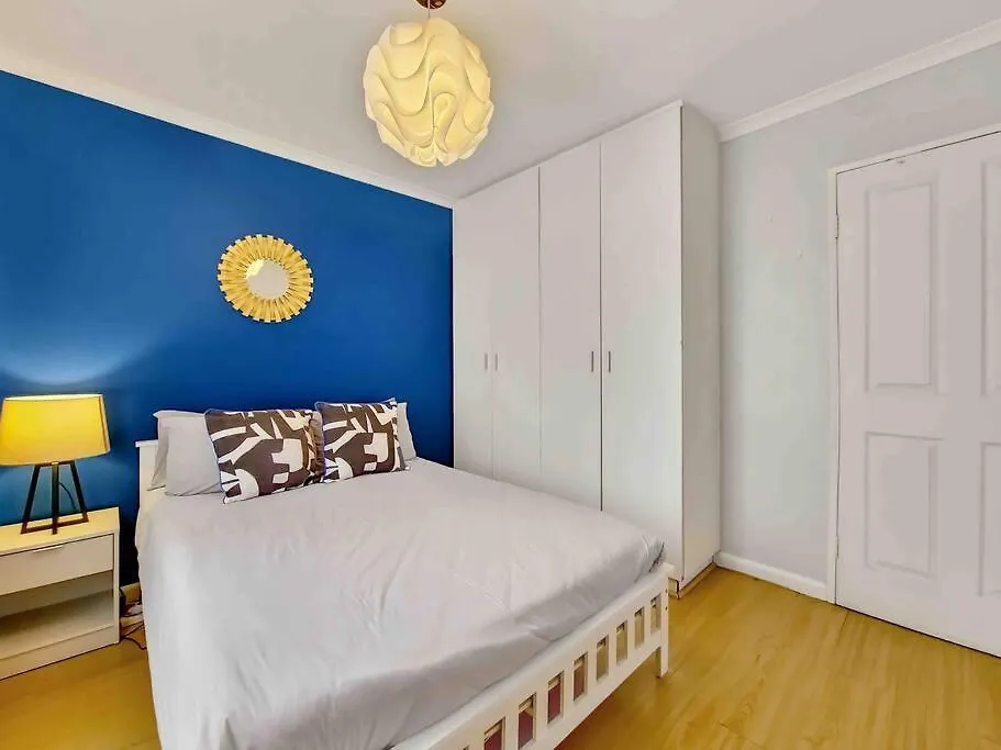 Apartment Self Check In-Family Home-4 Km From Blouberg Beach Cape Town