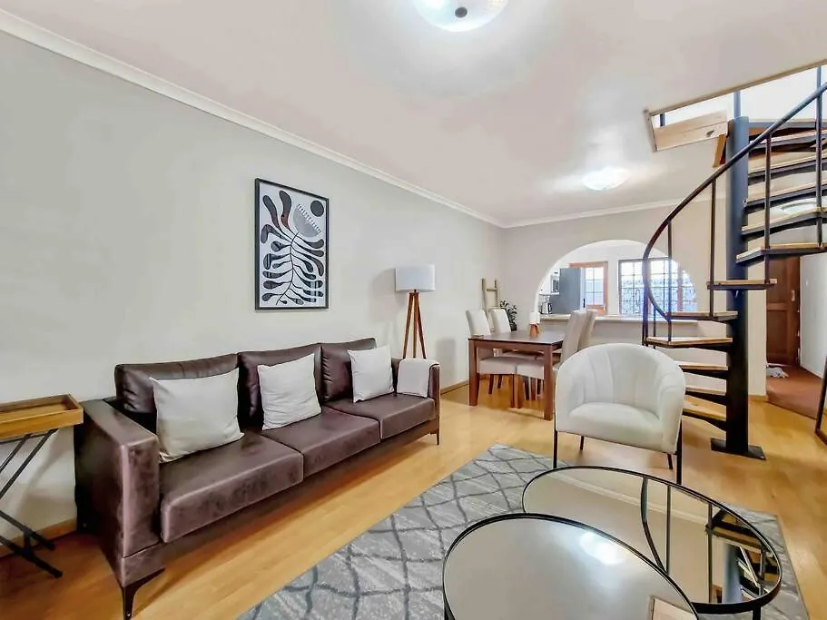 Self Check In-Family Home-4 Km From Blouberg Beach Cape Town
